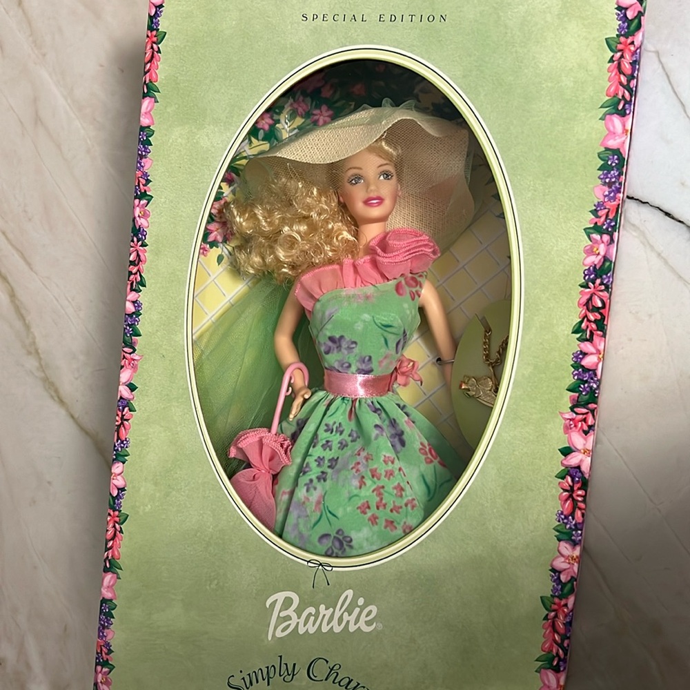 Barbie: Special Edition, Simply Charming